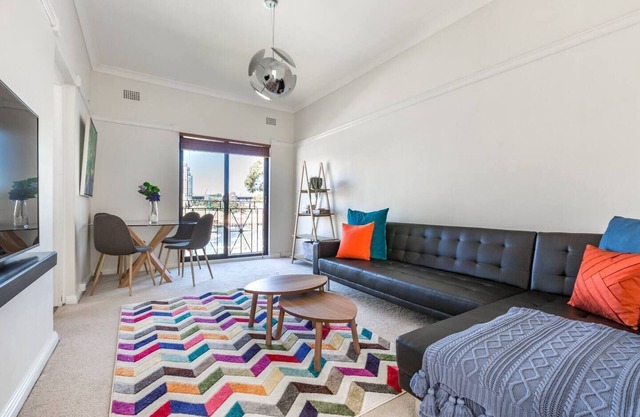 Harbourfront Art Deco Hall Sought after in Sydney