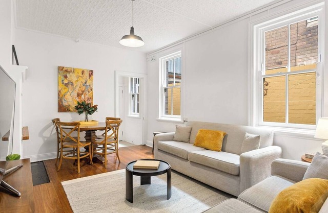 Harbourfront meets Heritage Chic near Barangaroo