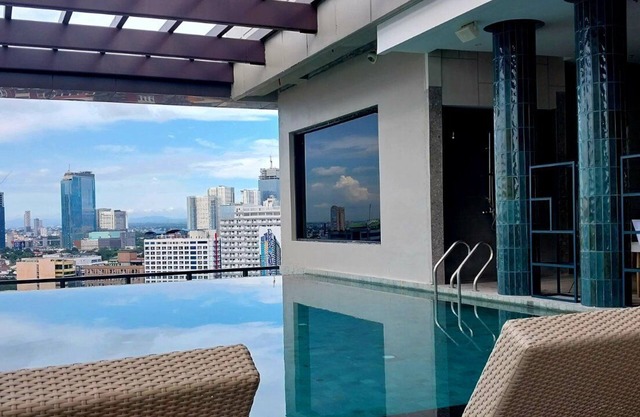 Harolds Hotel Quezon City
