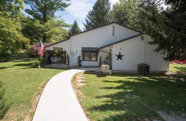 Harper Valley Cottage