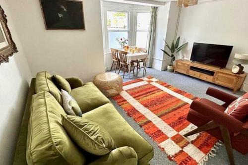 Hastings Hideaway