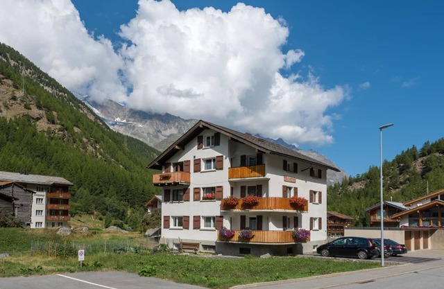 Haus Bergsonne by Interhome