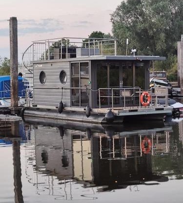 Hausboot Lucky