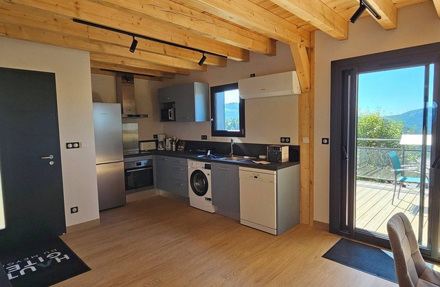 Hauts Gites du Meygal: 3 gîtes for 24 people :Reservations only on request