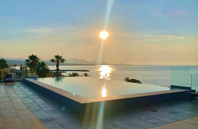 Haven of peace with infinity pool overlooking the sea