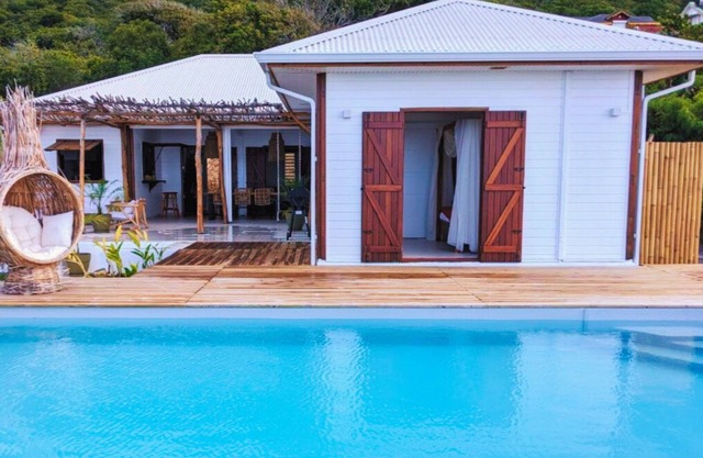 Haven of peace between sera and mountains