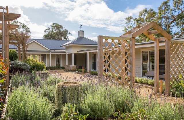 Haven Red Hill