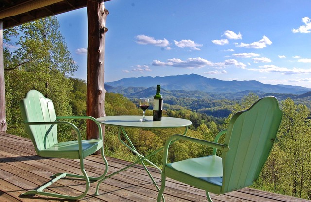 Hawks View House Stunning Views Architect's Unique Mountain Top Retreat