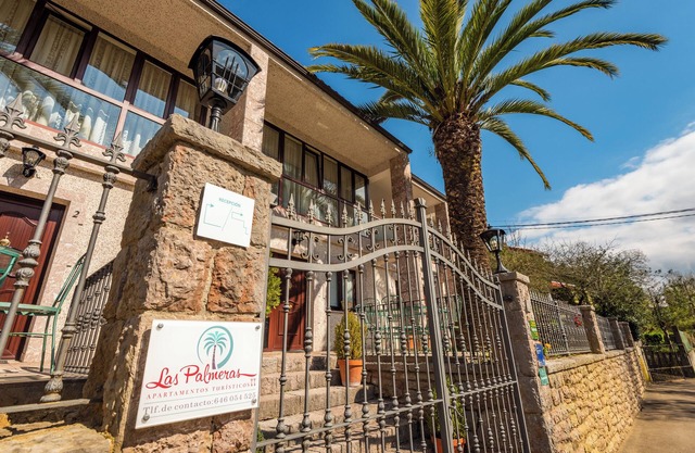 Haya Apartment - Las Palmeras Apartments