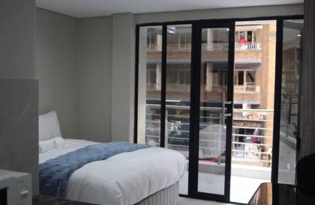 Hayat Hotel 94Juta