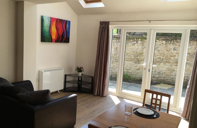 Headington Oxford, an ENTIRE 2bed + TV& WiFi - Appartment