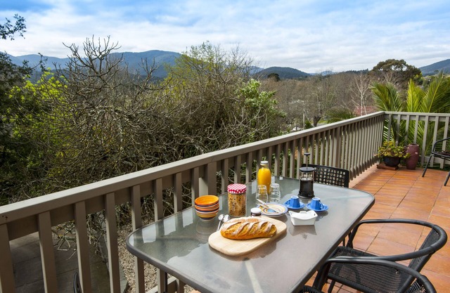 Healesville Apartments