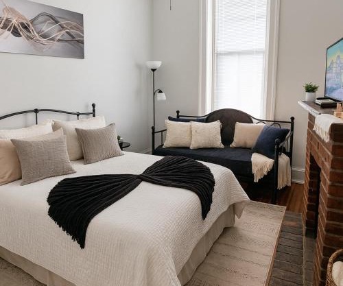 Heart of OTR -Stadiums, Museums, Nightlife, Casino