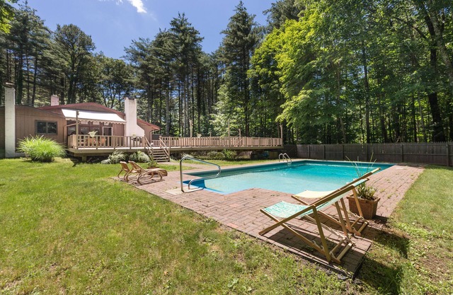 Heated pool, outdoor deck, fire pit, basketball court, fireplaces, central air.