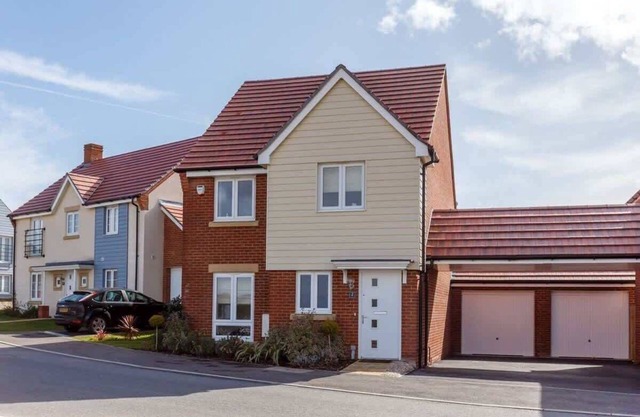 Heath Reach - Just a short distance to Tower Park