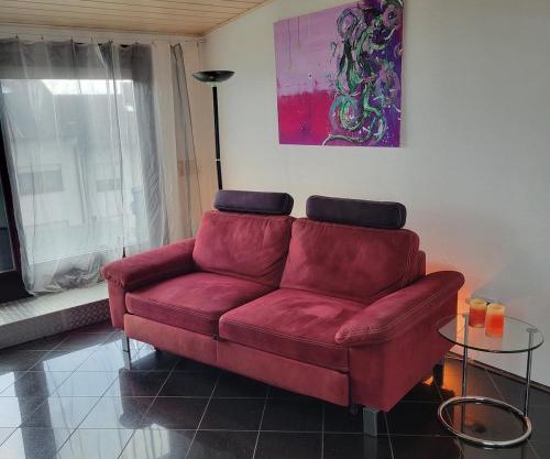 Helle gemütliche DG Wohnung, 88qm, klimatisiert
