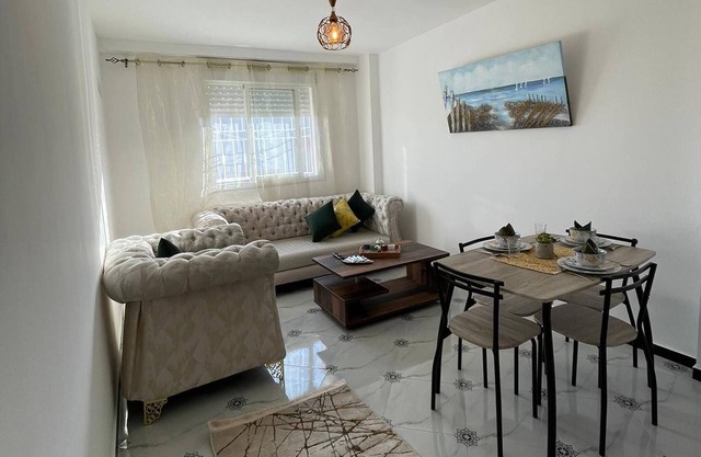 Hercules Apartment Ma