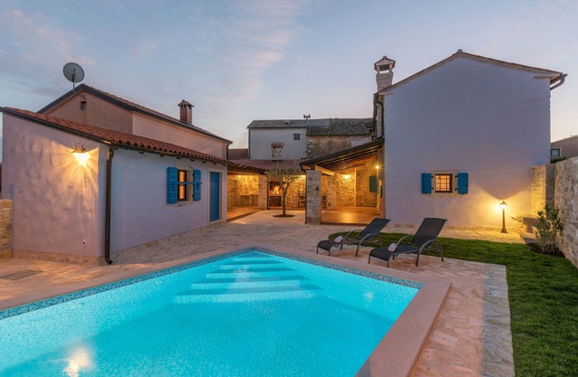 Heritage Villa Croc by Villas Guide