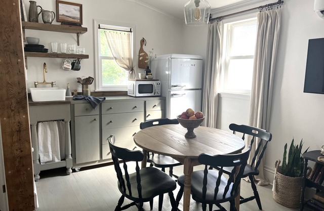 Hidden Gem: Cozy apartment in downtown Hughesville