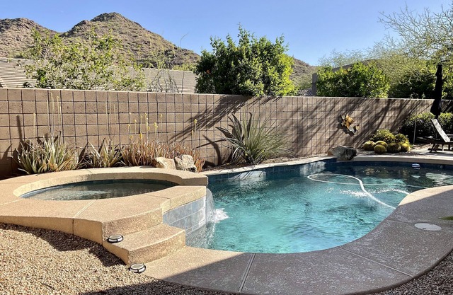 Hidden Hills Hideaway 30 day minimum stay