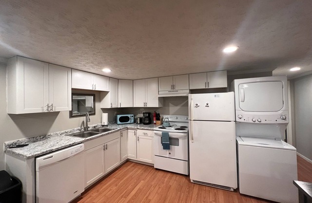 Hideaway close to Cherokee Lake