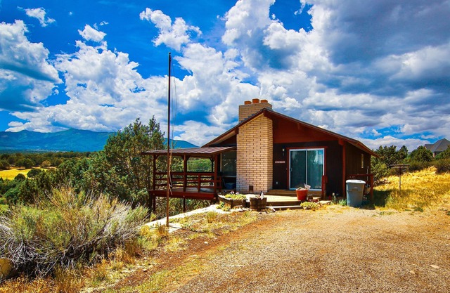 Hideout Ft Abajo Cabin Stunning Views and Secluded