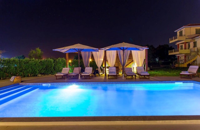 HiEnd Beach Villa @ St. John's Area, 4bdr + Pool