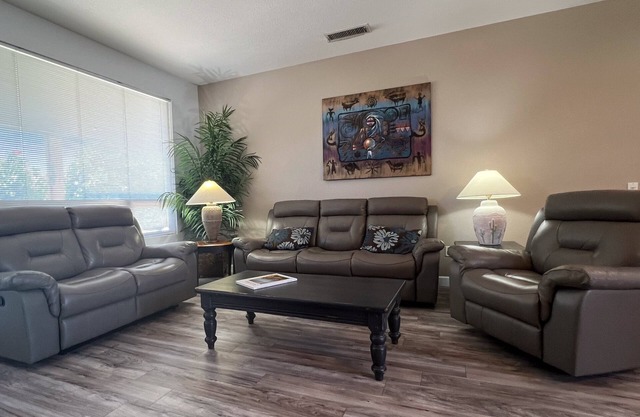 High Demand UPSCALE Sun City GRAND Adult 45+ Community-REDUCED SUMMER RATE