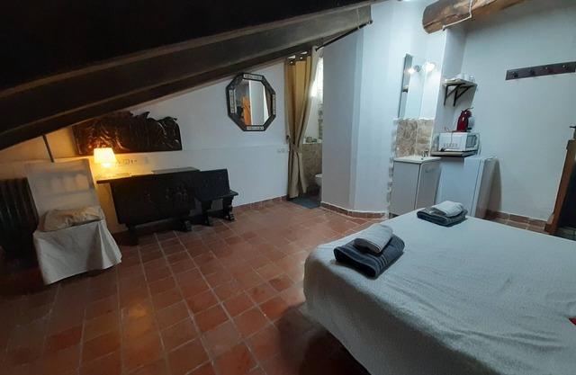 High head. Cozy apartment at the foot of the mountains