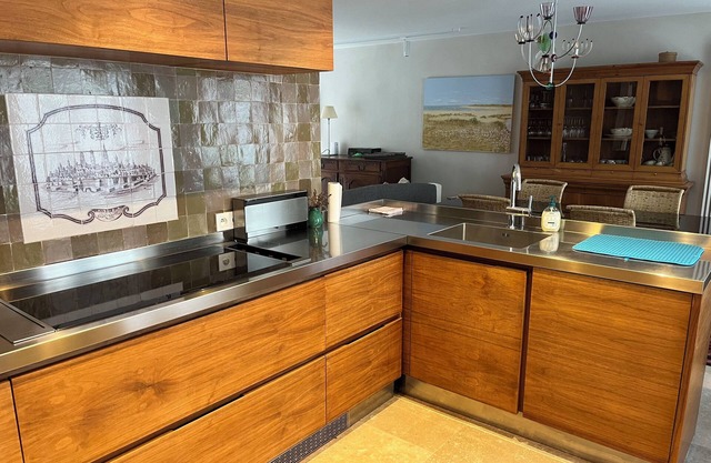 High quality apartment with nice terrace in the middle of the old town centre