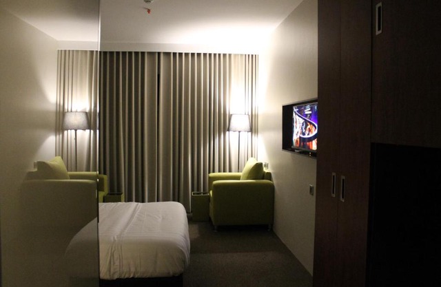 High Village Hotel