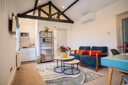 Highway Cottage - Mickleham
