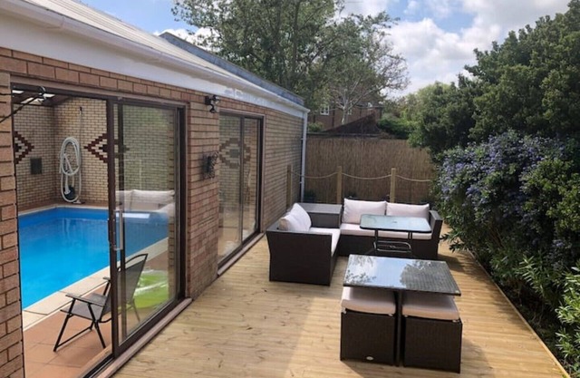 Hill Crest House Lincolnshire With Indoor Pool