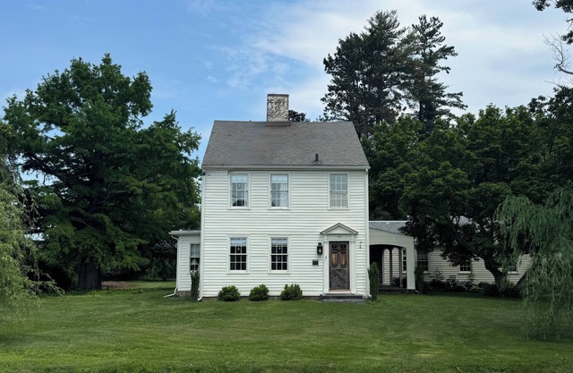 Hill Ross Guest Suite on Historic Property