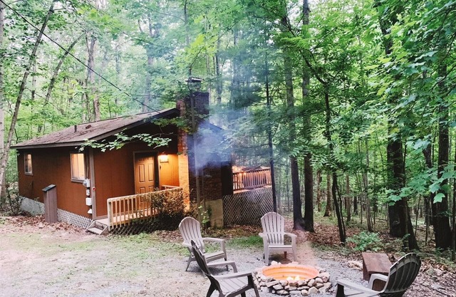 Hillside Haven | 2 Bed, 1 Bath
