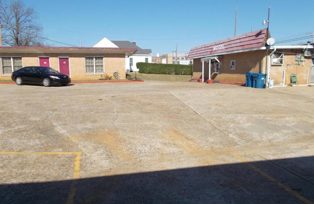 Hillside Motel