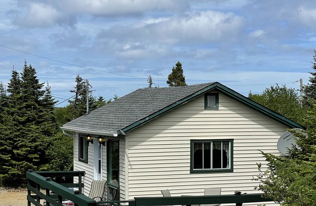 Hilltop Cottage
