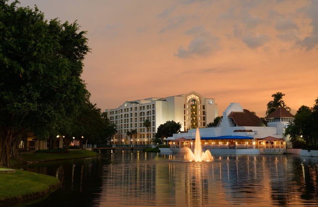 Hilton Boca Raton Suites