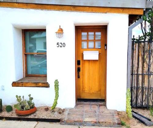 Historic 1900 Adobe Downtown Barrio Retreat, Low Summer Rates!