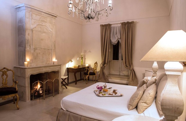 Historic and valuable villa, nestled in the Val di Noto