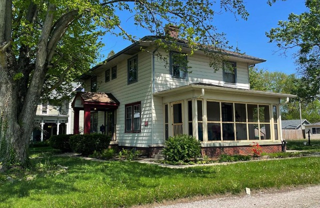 Historic Downtown Brownsburg Home w/Charm