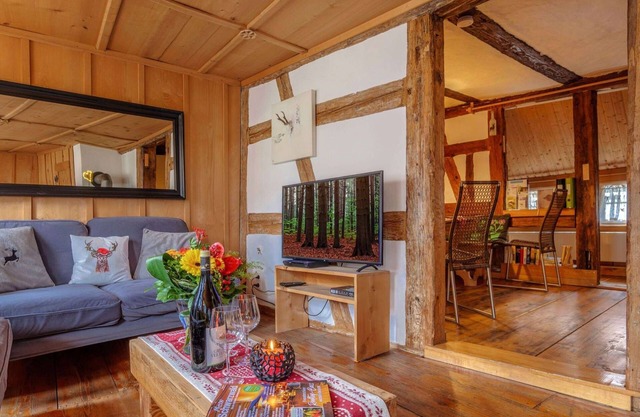 Historic Gerberhaus - Romantic with Sauna, fireplace, handmade furniture, wifi