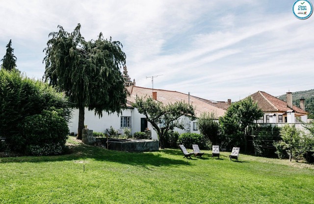 Historic House Alto Douro - 3 bedrooms, living rooms, , fireplaces, garden
