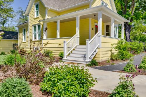 Historic Home Near Downtown Salem Walk to Capitol