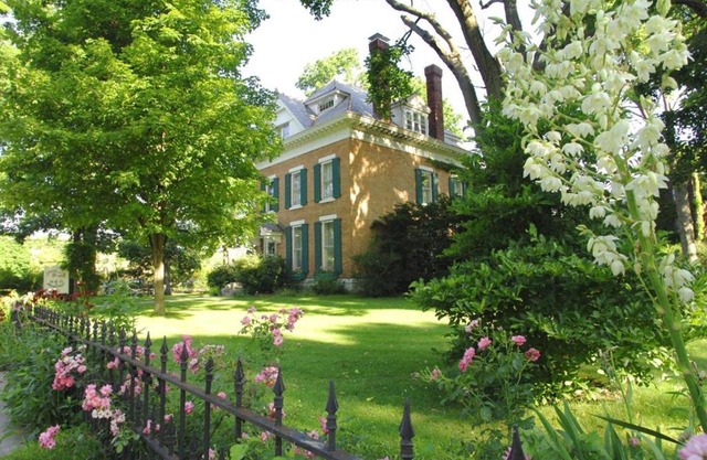 Historic Manor Overlooking Park