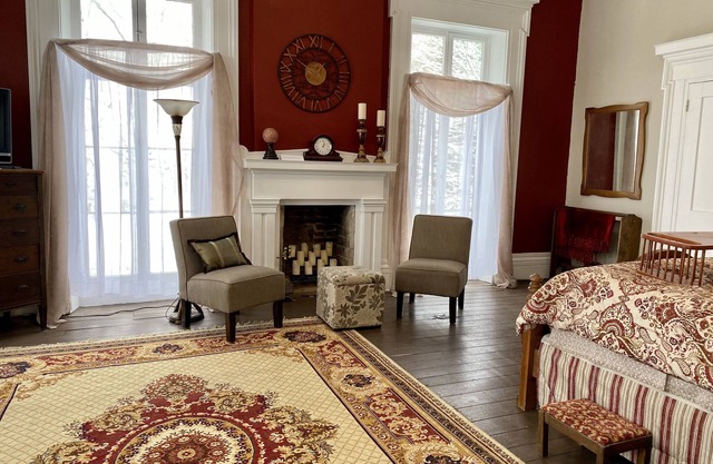 Historic McDonald Airbnb