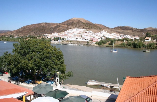 Historic village by the river, river beach, canoeing, sailing, archeology, hunting