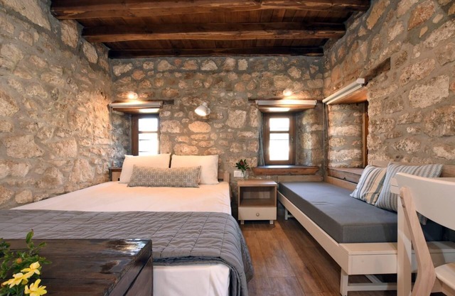 Historical house in the center of Afytos