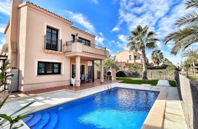 HL 020 Holiday Rental 3 bedroom villa on HDA Golf Resort