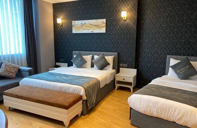 HMZ Luxury Hotel